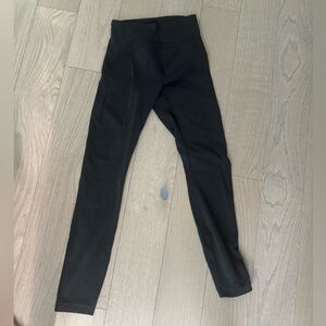 Lululemon leggings size 4